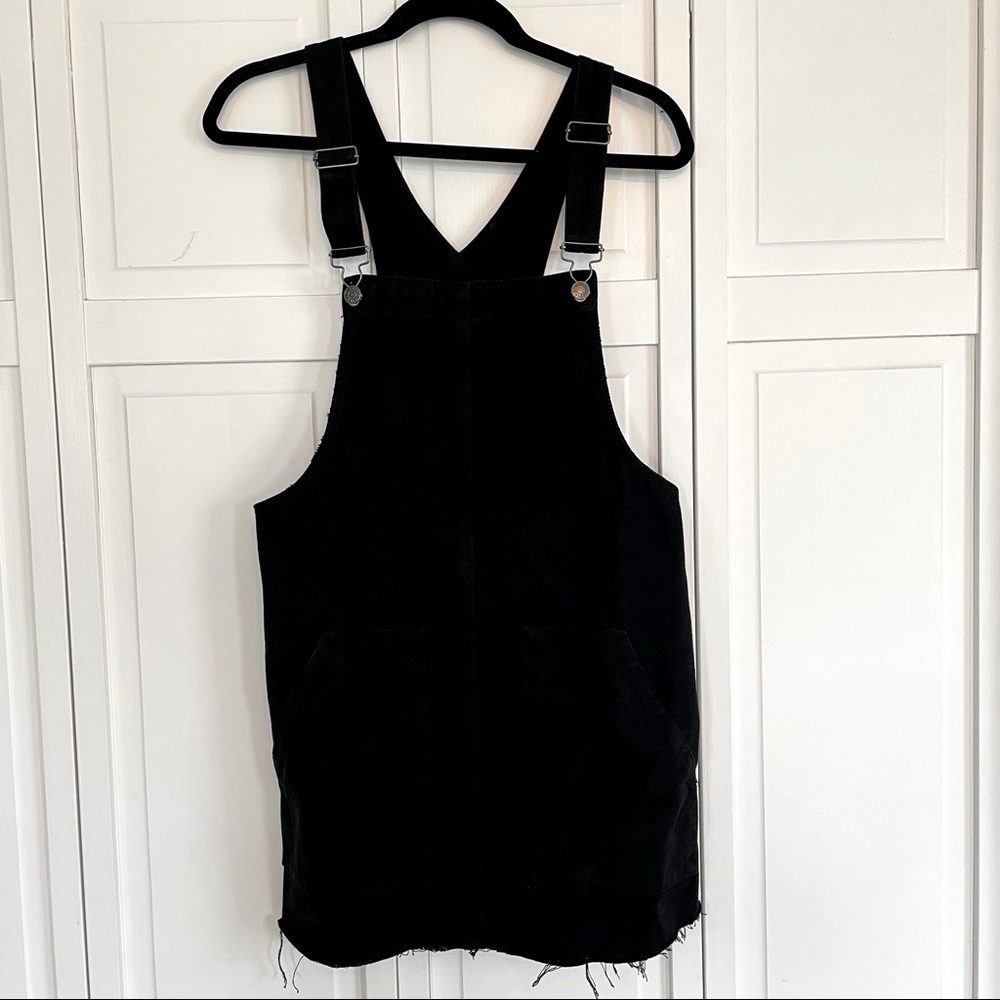 PULL&BEAR BLACK DENIM OVERALL DRESS
